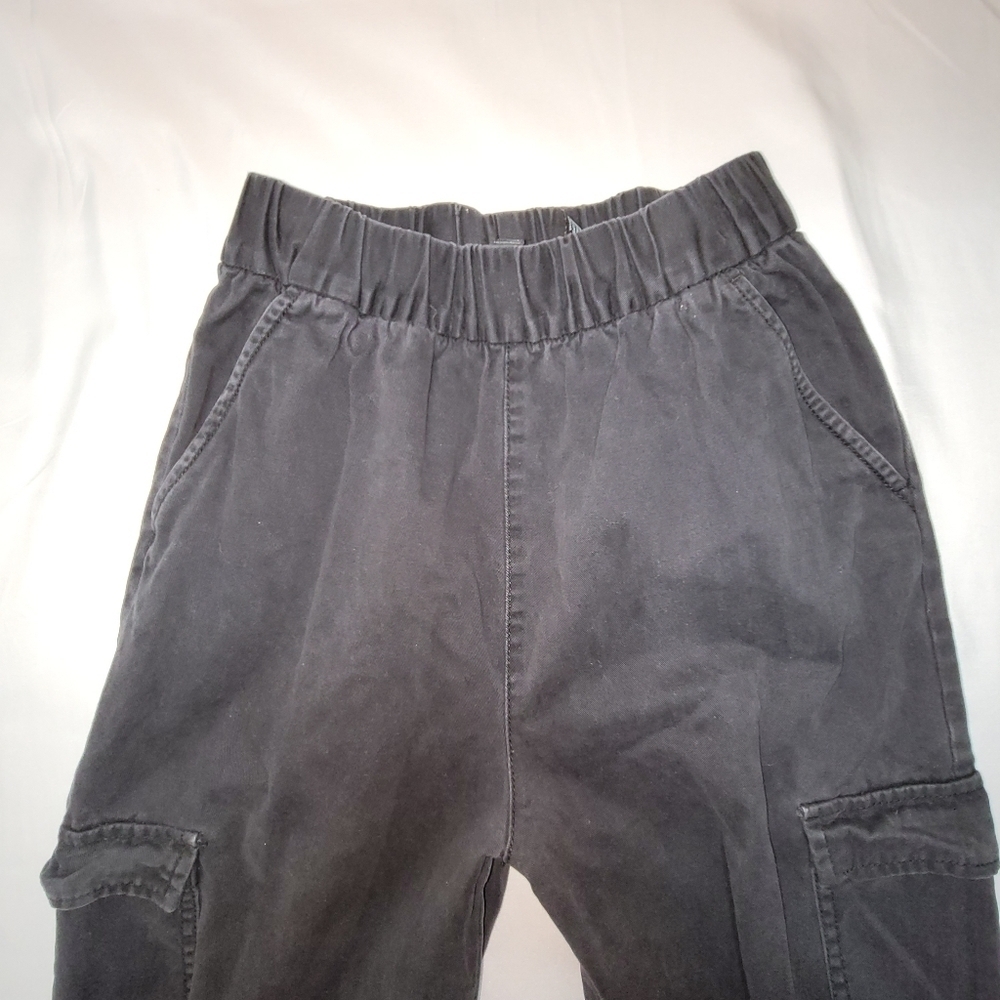 Divided By H&M High-rise Cargo Black Joggers Women's Size 0 - Picture 3 of 10
